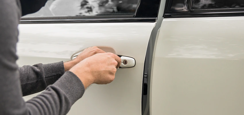 Unlock Car Door Service in Lake Forest, CA